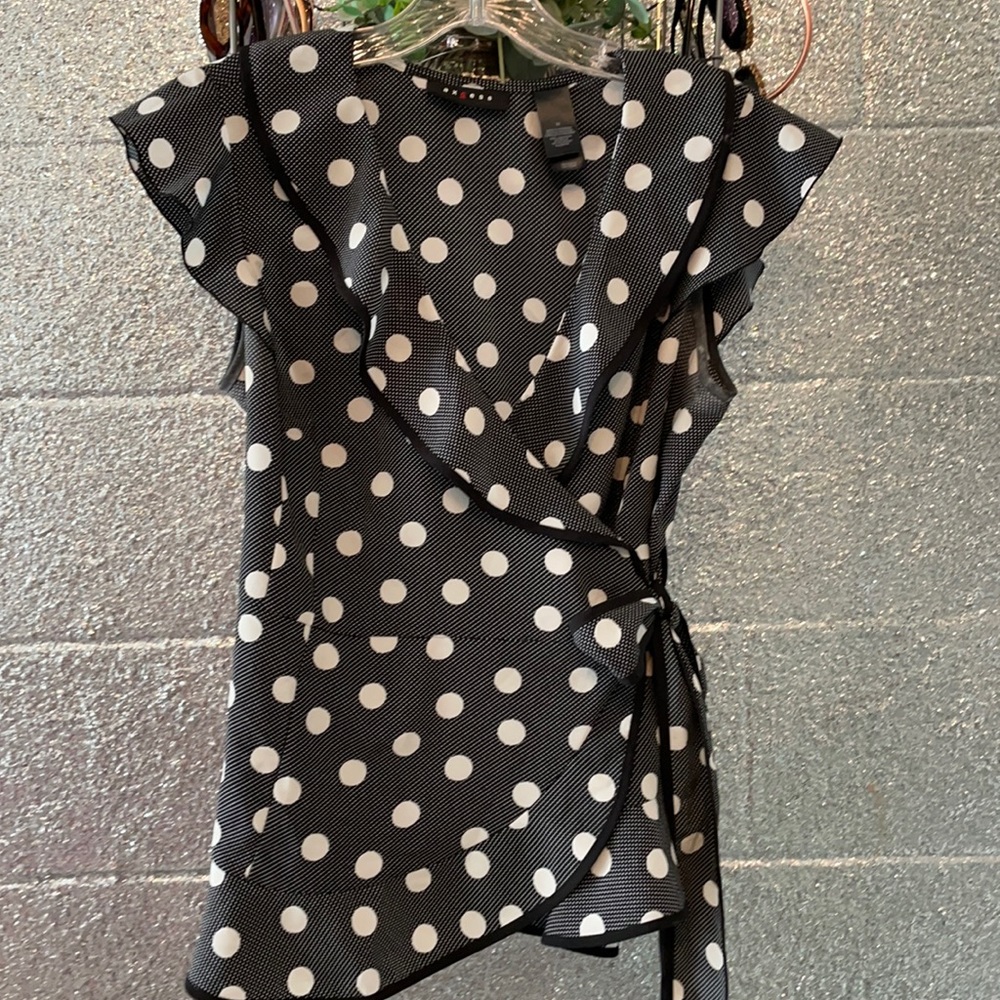 White polka dot ruffle shirt